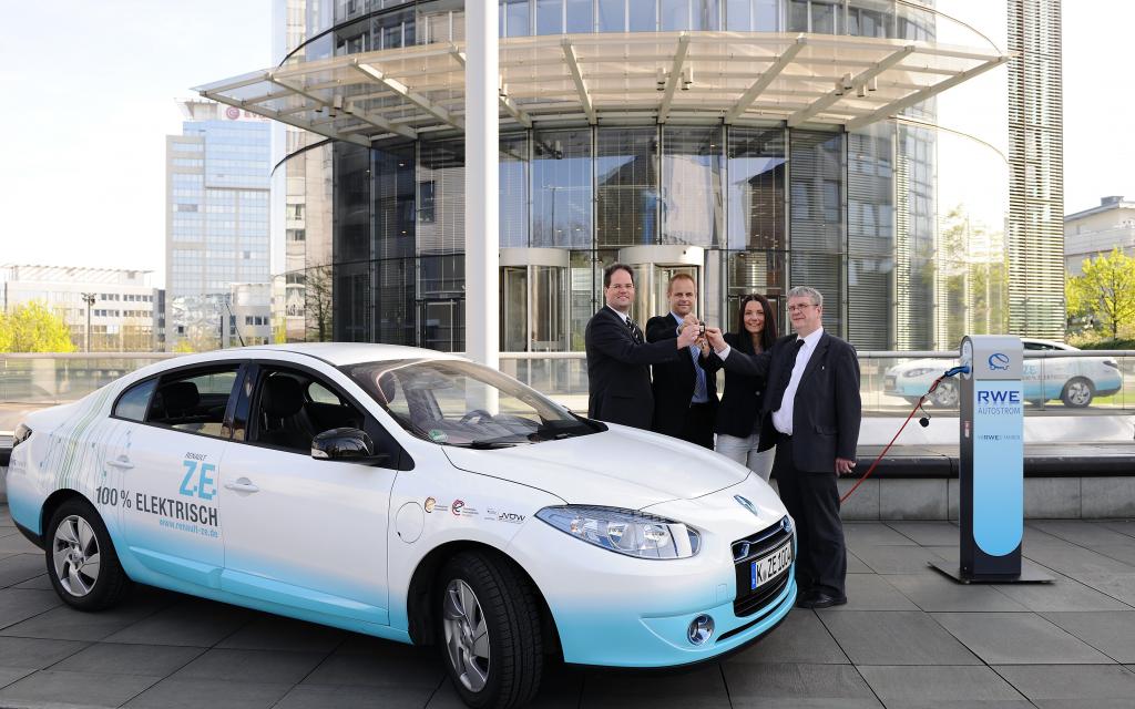 RWE testet Elektrolimousine von Renault im Alltag
