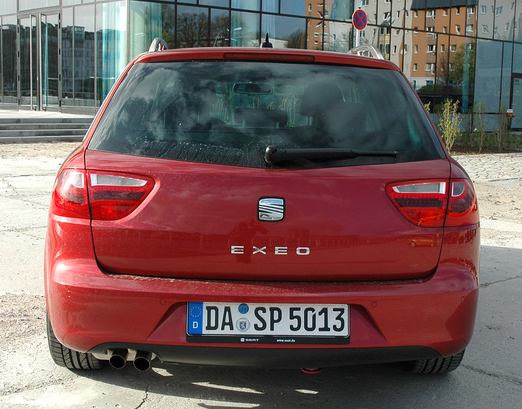 Seat aktuell: Heckansicht des Kombis Exeo ST. 
