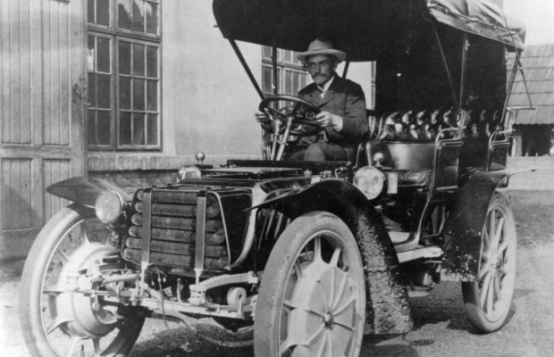 Seit 80 Jahren Konstruktionen von Porsche