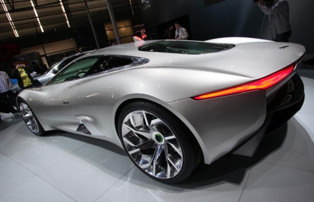 Shanghai 2011: Jaguar mit CX-75 vertreten
