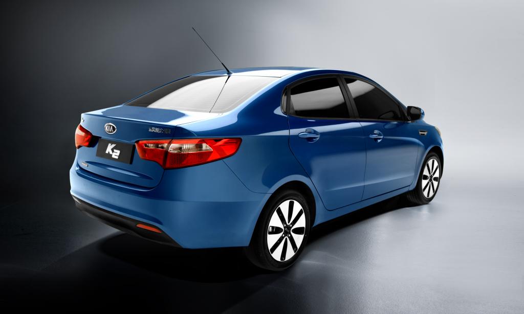 Shanghai 2011: Kia feiert Premiere des K2