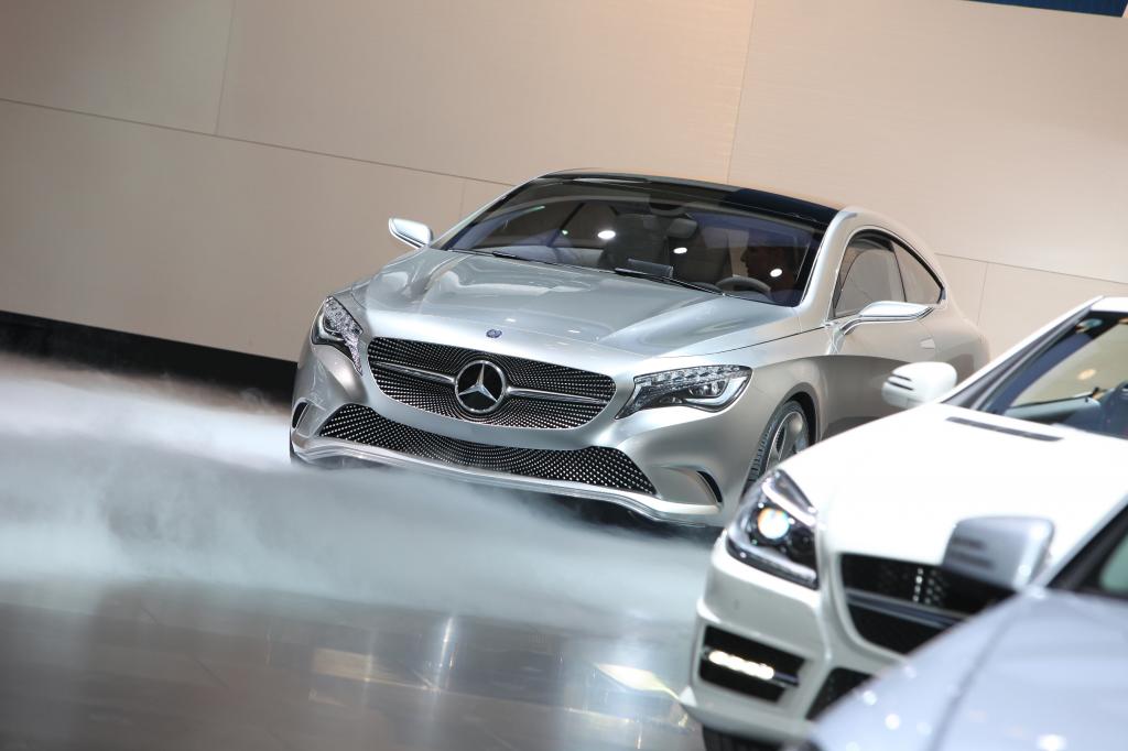 Shanghai 2011: Mercedes-Benz zeigt C-Klasse Konzept