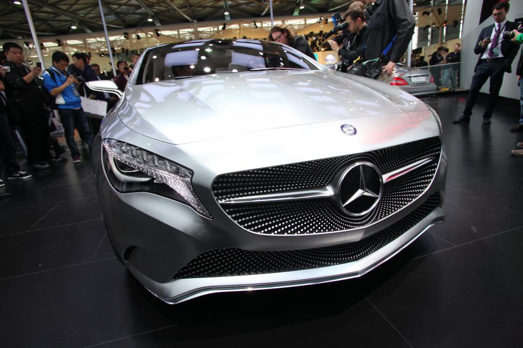 Shanghai 2011: Mercedes-Benz zeigt C-Klasse Konzept