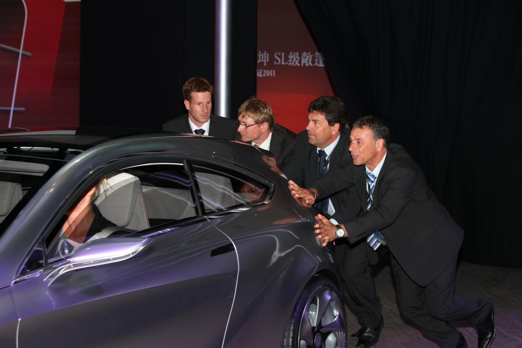 Shanghai 2011: Mercedes-Benz zeigt C-Klasse Konzept