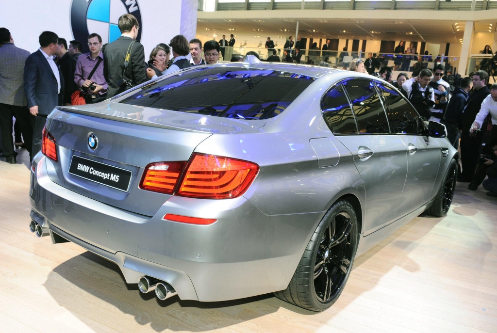 Shanghai 2011: PS-Power und E-Autos: BMW schielt nach China 
