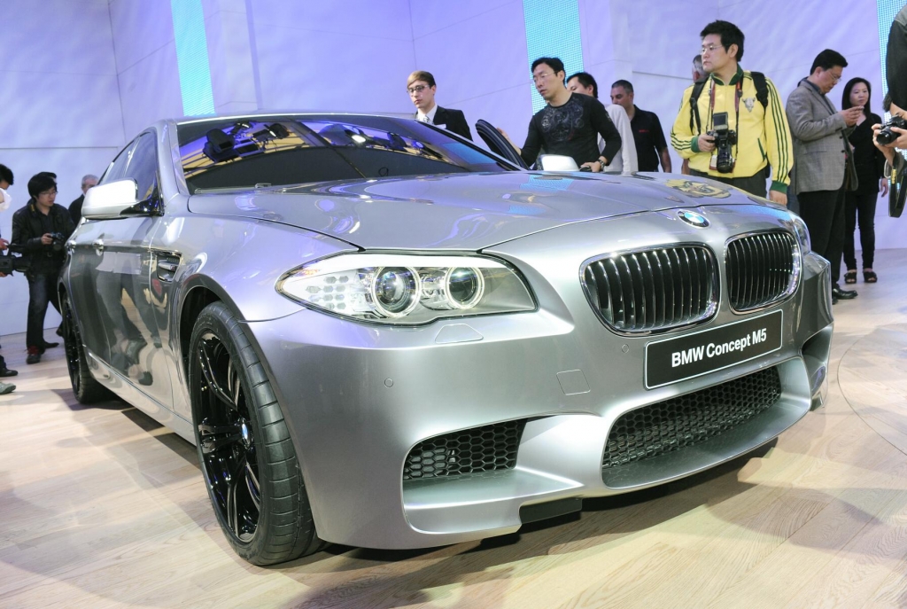 Shanghai 2011: PS-Power und E-Autos: BMW schielt nach China 