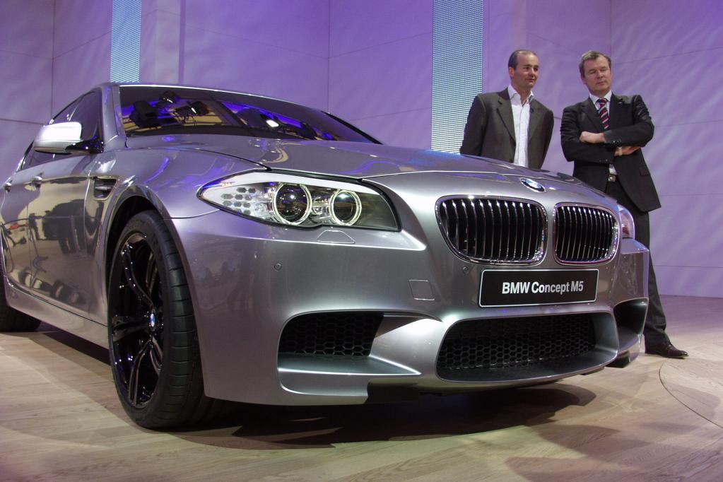 Shanghai 2011: PS-Power und E-Autos: BMW schielt nach China 