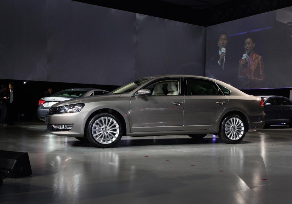 Shanghai 2011: Shanghai Volkswagen mit neuem Passat