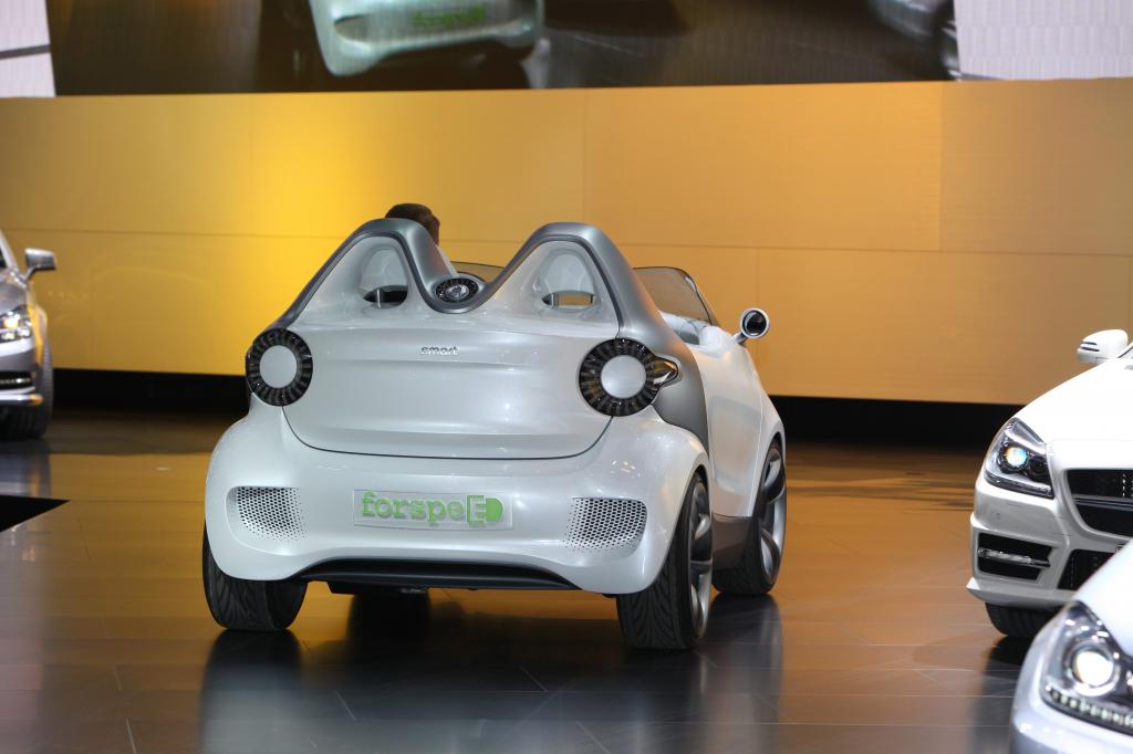 Shanghai 2011: Smart präsentiert Elektroauto Forspeed