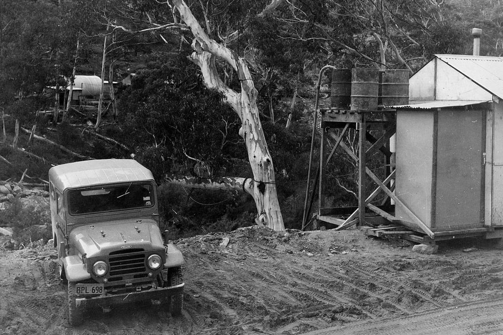 Toyota Land Cruiser J2, ab 1955