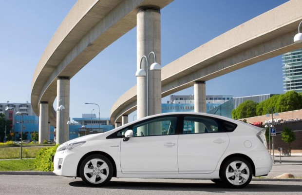 Toyota liefert drei Millionen Hybrid-Pkw aus 
