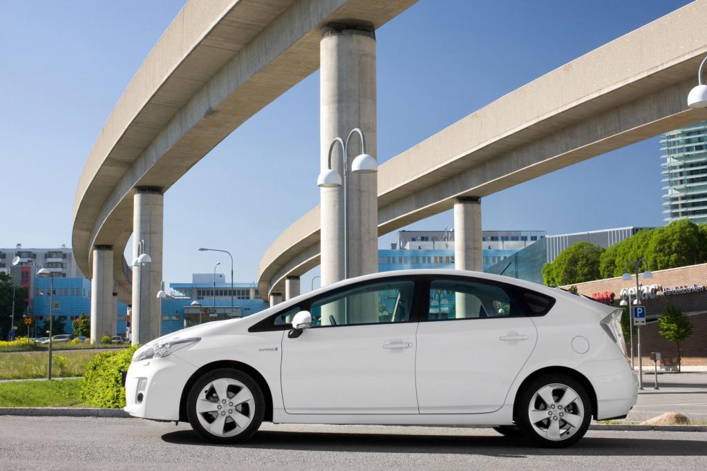 Toyota liefert drei Millionen Hybrid-Pkw aus 