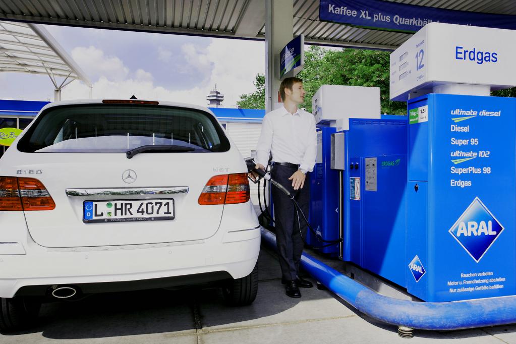 Vorfahrt für Erdgasautos fordern vor dem Branchentreffen in Berlin Verbände wie 
