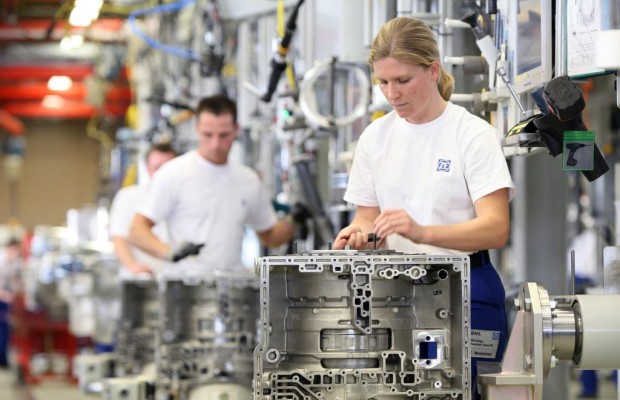 ZF erzielt Rekordumsatz und solides Ergebnis