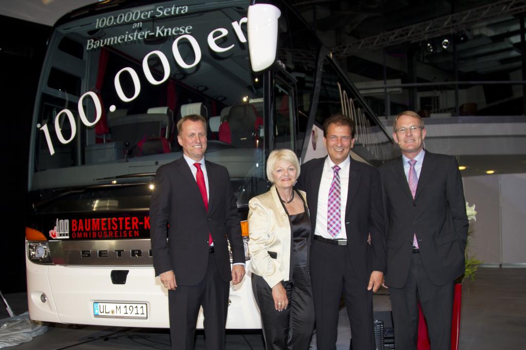 Übergabe des 100 000sten Setra.