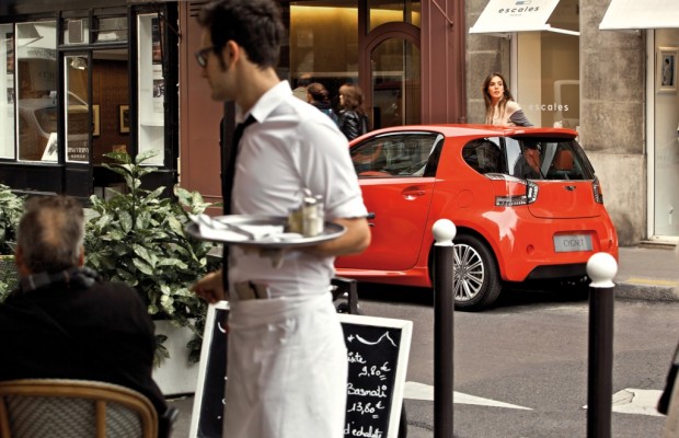 Aston Martin Cygnet - Ein Schwan mit iQ 