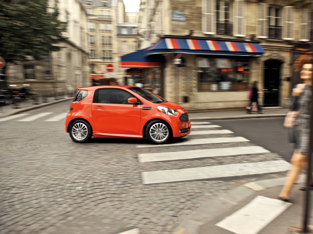 Aston Martin Cygnet - Ein Schwan mit iQ 
