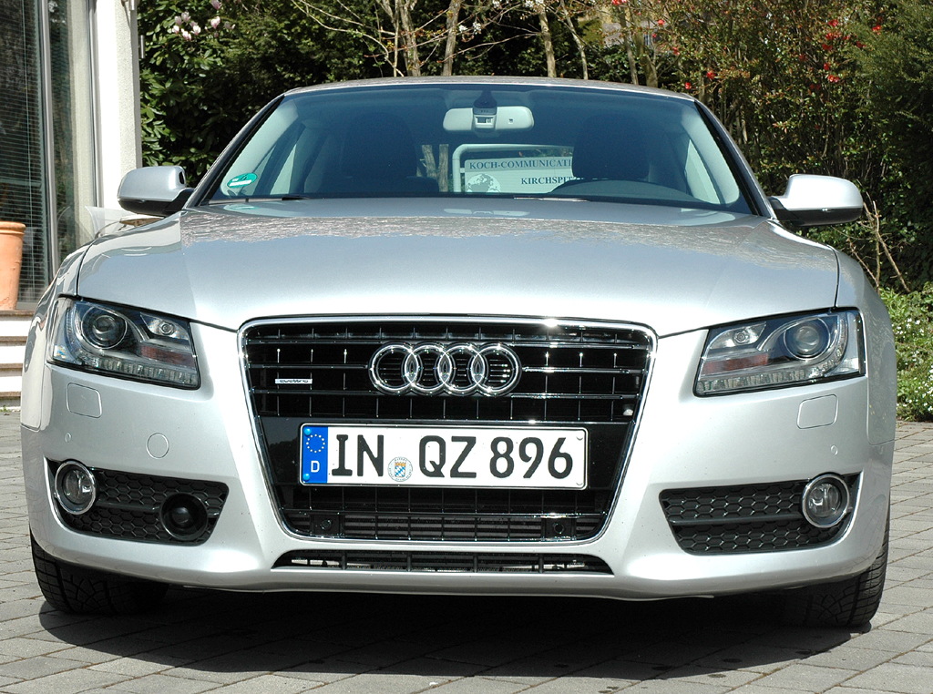 Audi A5 Coupé Diesel: Blick auf die Frontpartie.