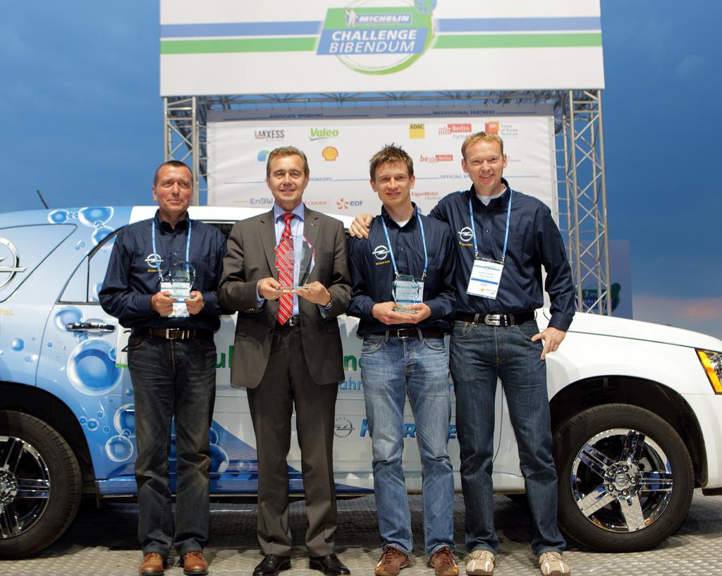Challenge Bibendum 2011: Opel dreimal auf dem Podium