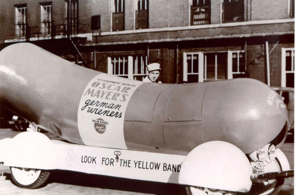 Das erste Wienermobile 1936, Foto: Oscar Mayer