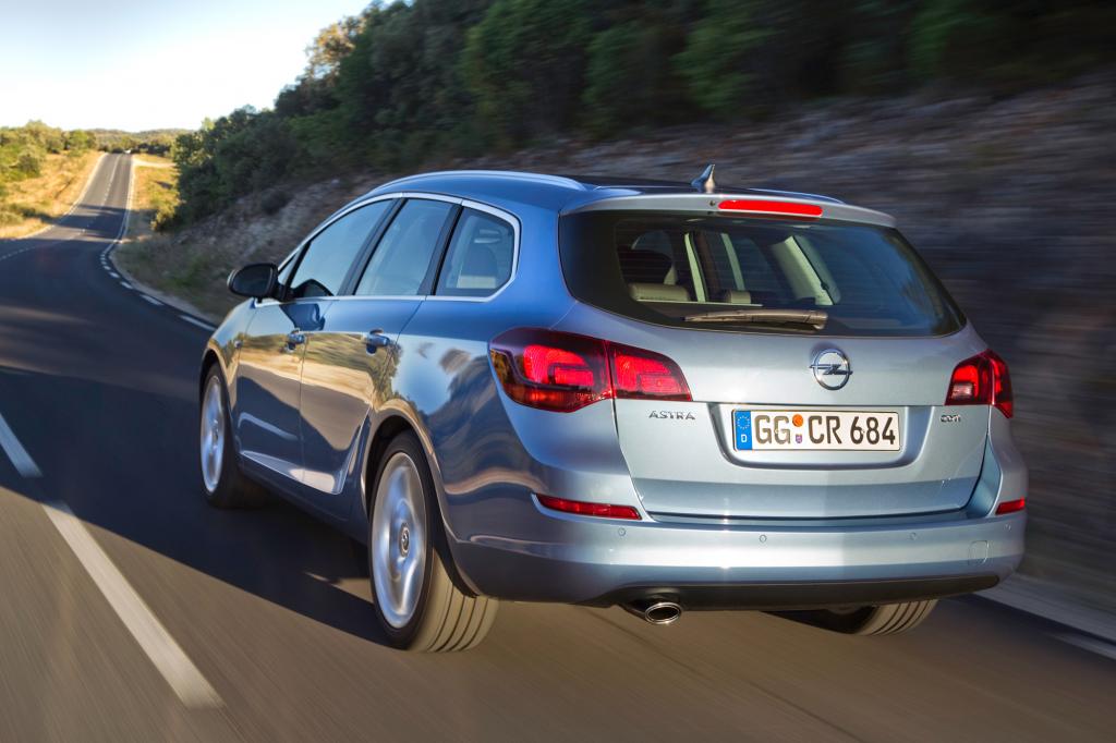 Der Astra verschwendet durch sein Design viel Raum