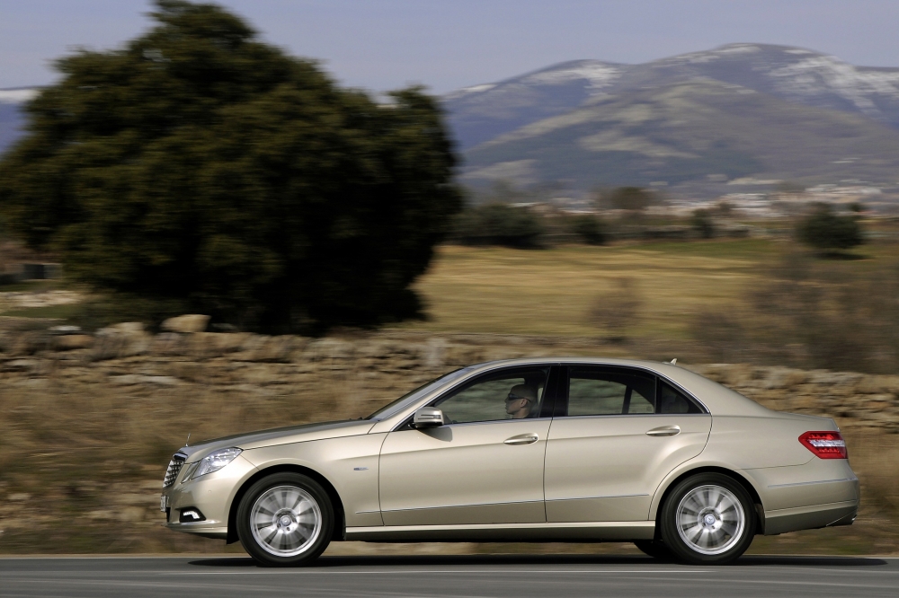 Die Mercedes E-Klasse hat einen der stärksten Sechszylinder-Diesel im Angebot