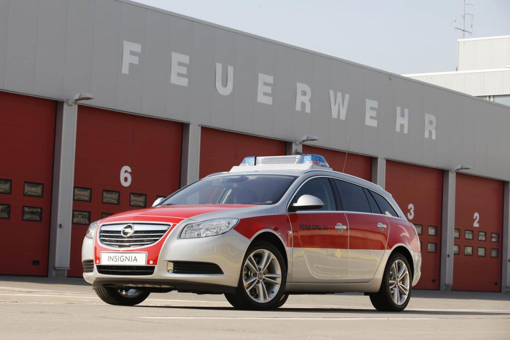 Dieser Feuerwehr-Kommandowagen wird künftig von der Opel-Werksfeuerwehr in Rüsselsheim genutzt.
