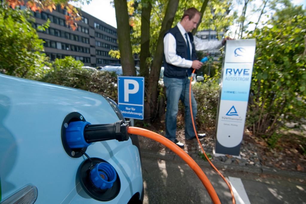 Elektromobilität - Es werde Strom