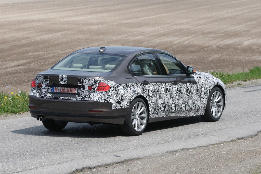 Erwischt: Erlkönig BMW 3er-Reihe – Schlanker und straffer, aber typisch BMW