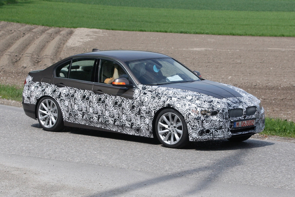 Erwischt: Erlkönig BMW 3er-Reihe – Schlanker und straffer, aber typisch BMW