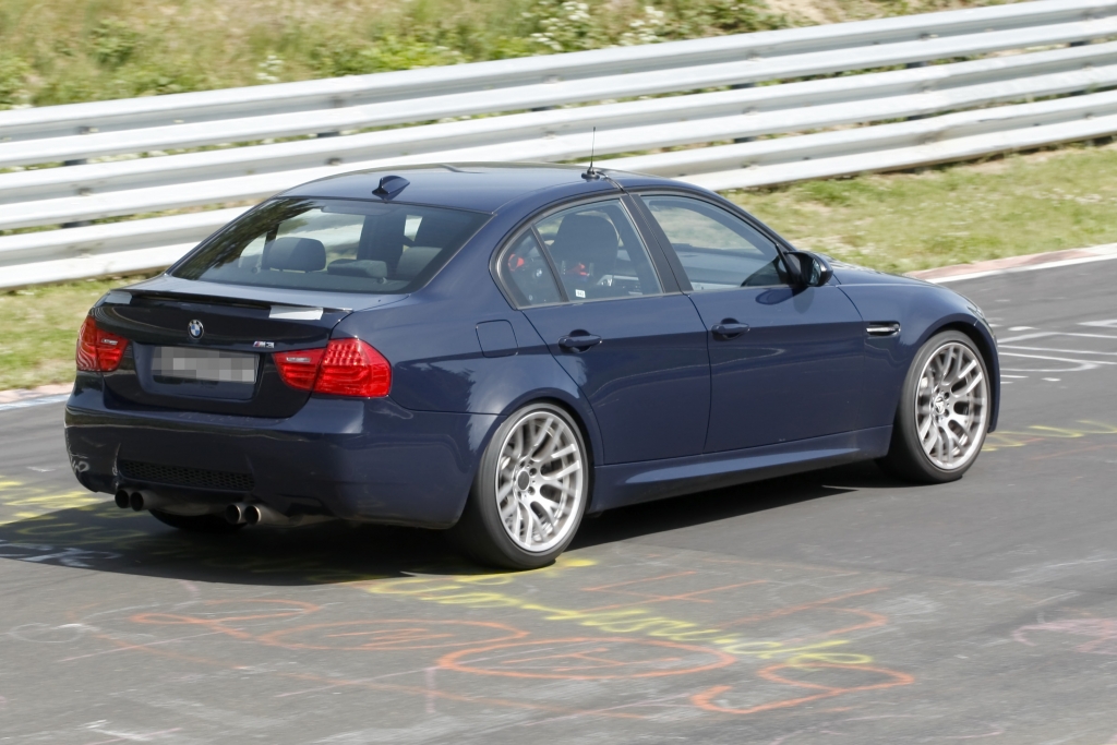 Erwischt: Erlkönig BMW M3 GTS – Von der Messe auf die Piste