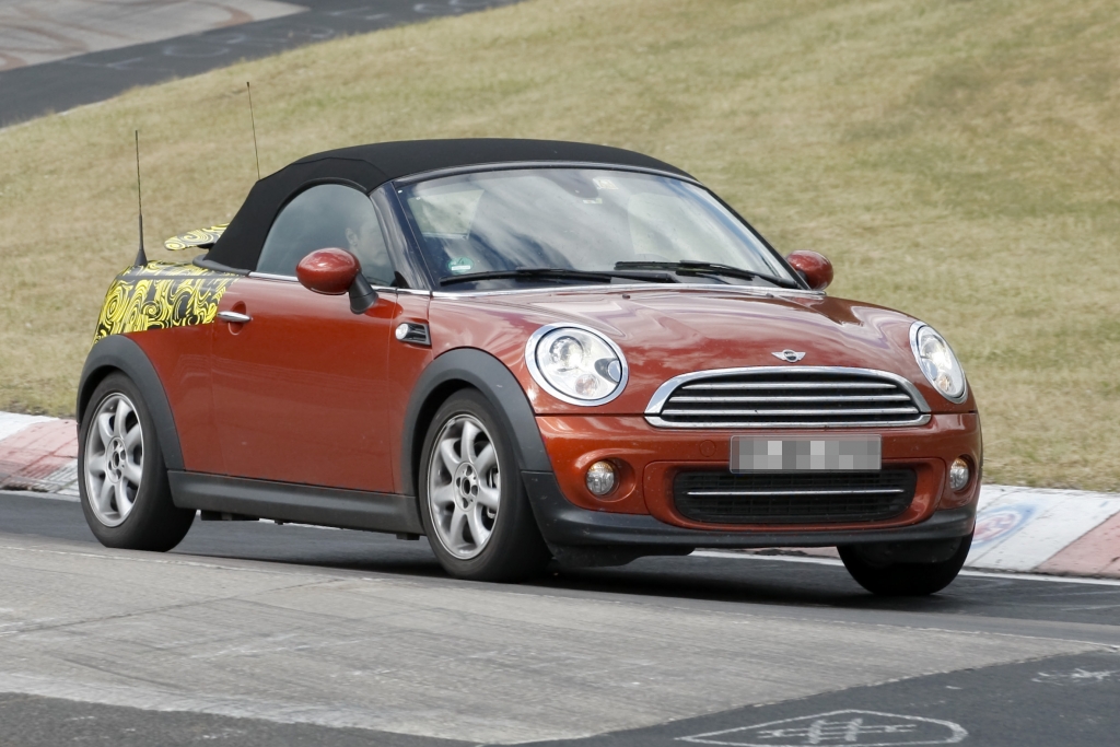 Erwischt:Erlkönig Mini Roadster - Freizügiger Engländer