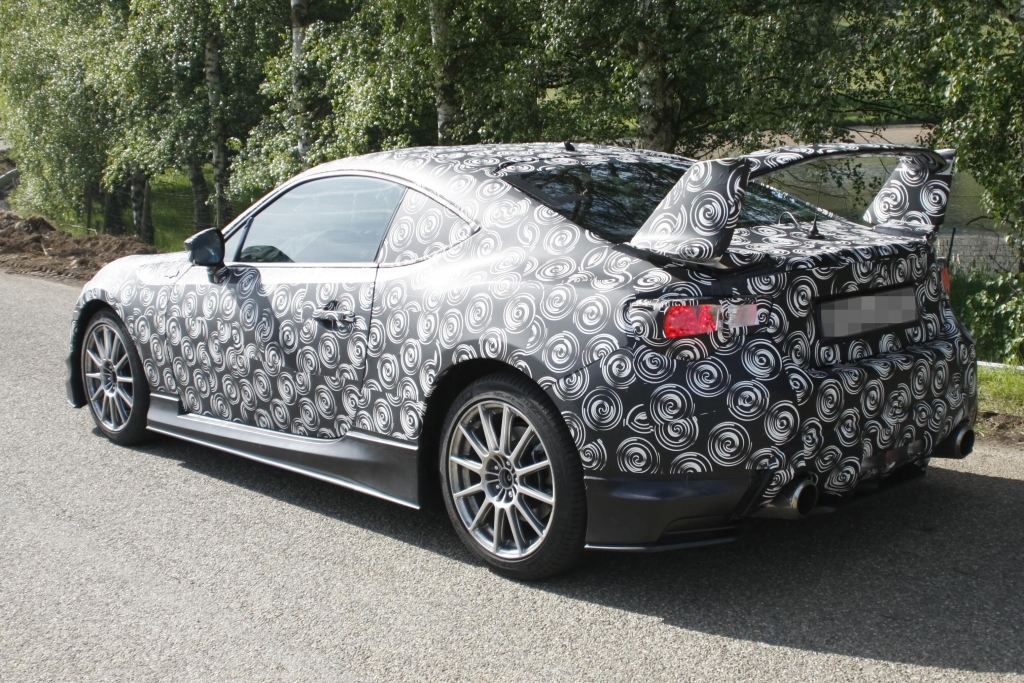 Erwischt: Toyota Celica Sportversion – Japanischer Heißsporn mit 270 PS