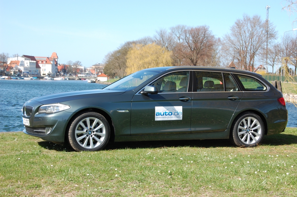 Fahrbericht BMW 528i Touring: Der Fast-Oberklasse-Kombi