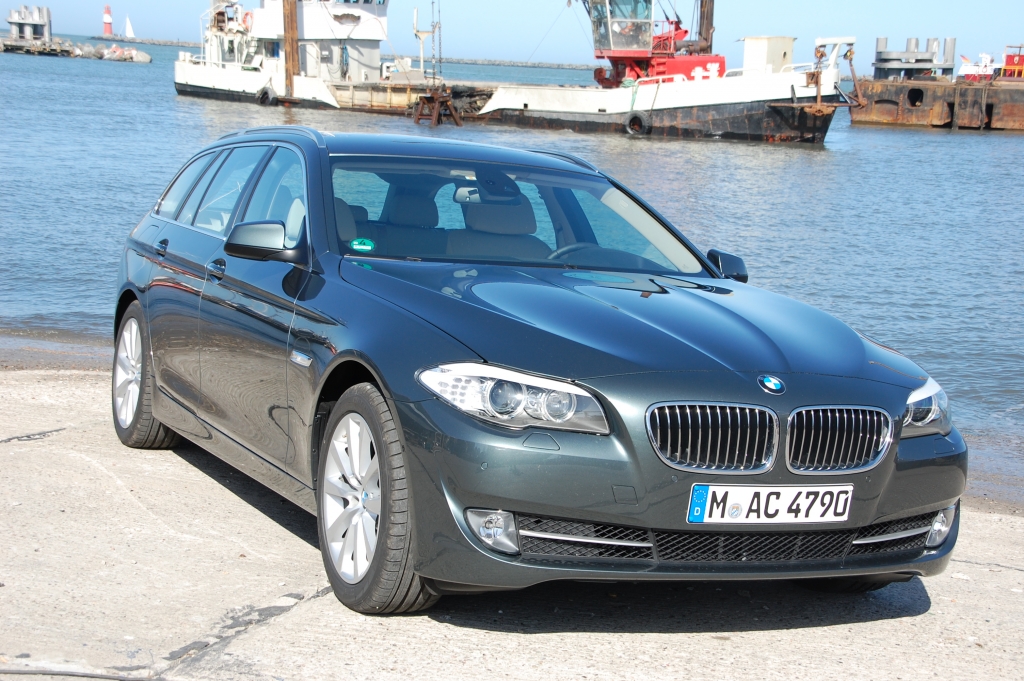 Fahrbericht BMW 528i Touring: Der Fast-Oberklasse-Kombi