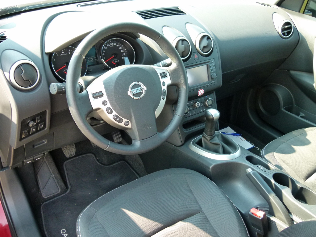 Fahrbericht Nissan Qashqai 1.6 Acenta: Crossover mit Charakter
