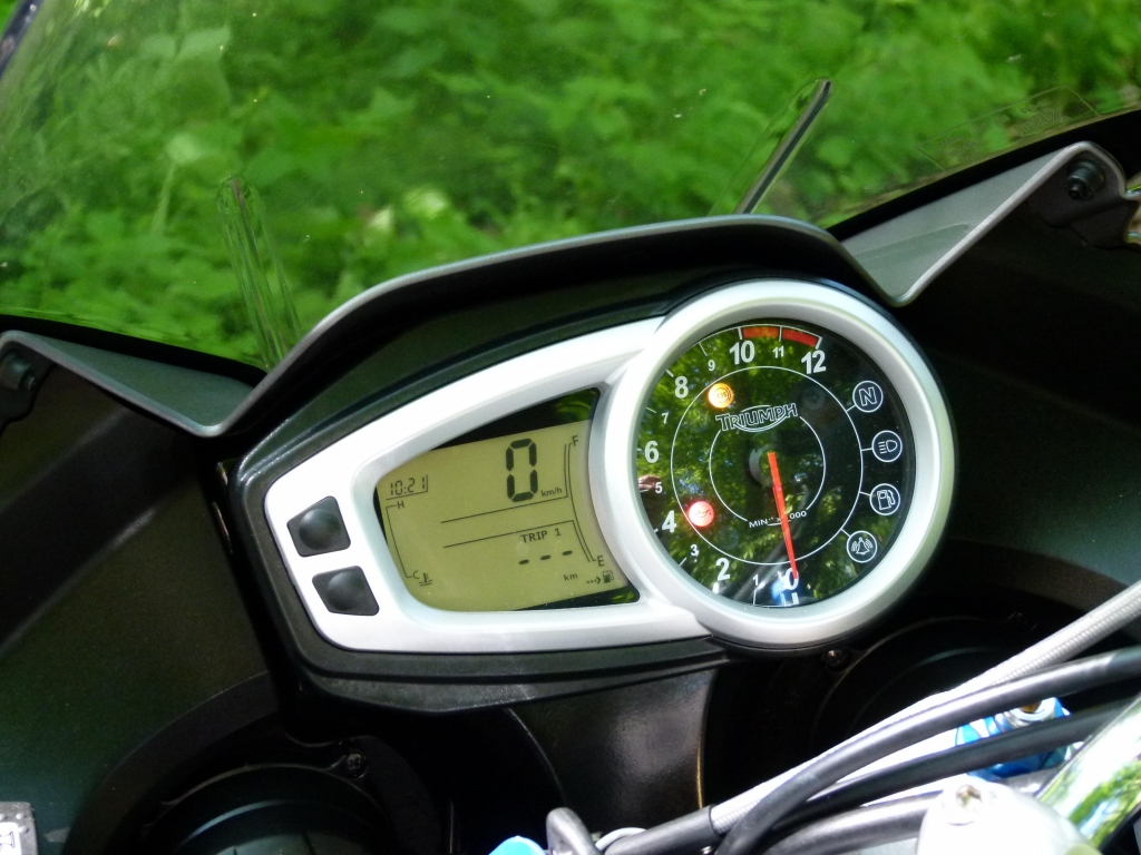 Fahrbericht Triumph Tiger 1050 SE ABS: Engländerin von Format