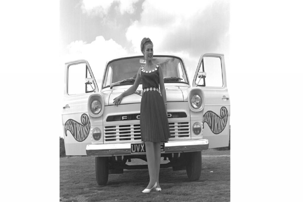 Ford Transit mit Miss Transit, 1967