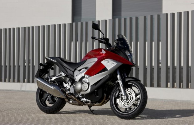 Honda V4 bald im Handel