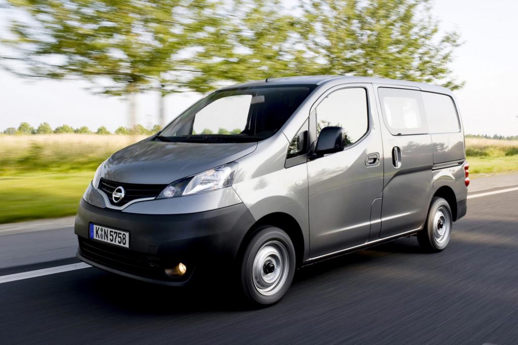 In Deutschland gibt es den Nissan NV200 als Kleinbus und als Transporter