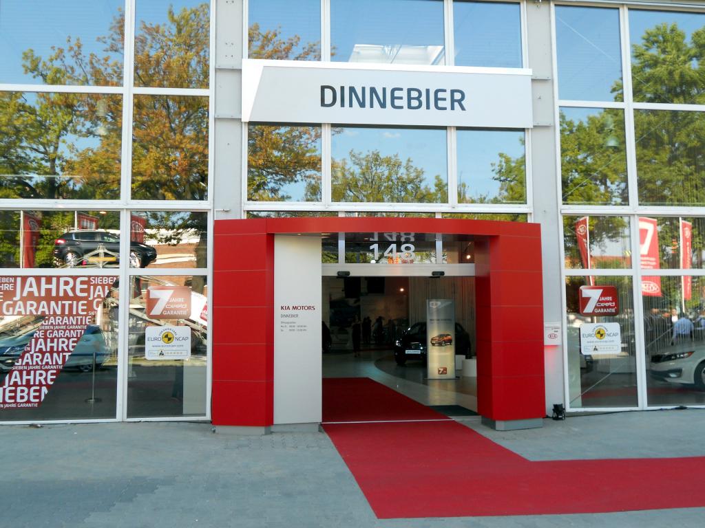 Kia und Dinnebier 