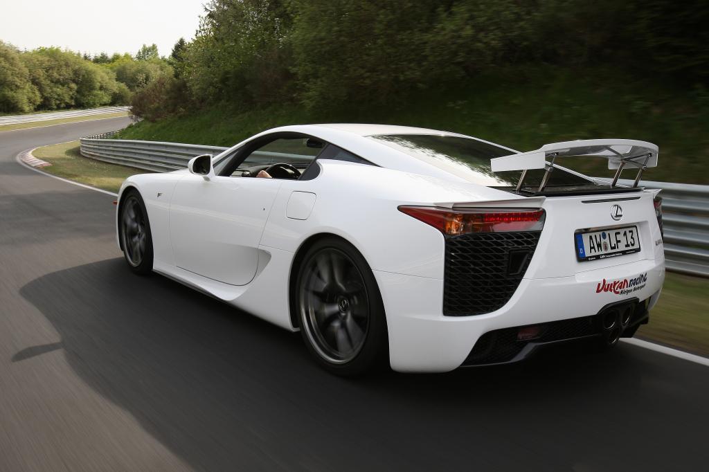Lexus LFA.