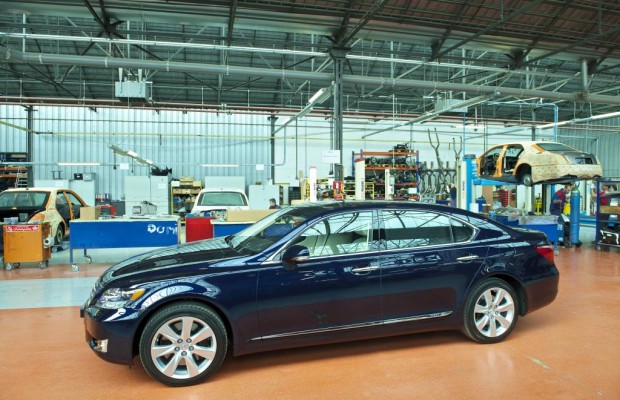 Lexus liefert Hochzeitslimousine für Fürst Albert II.