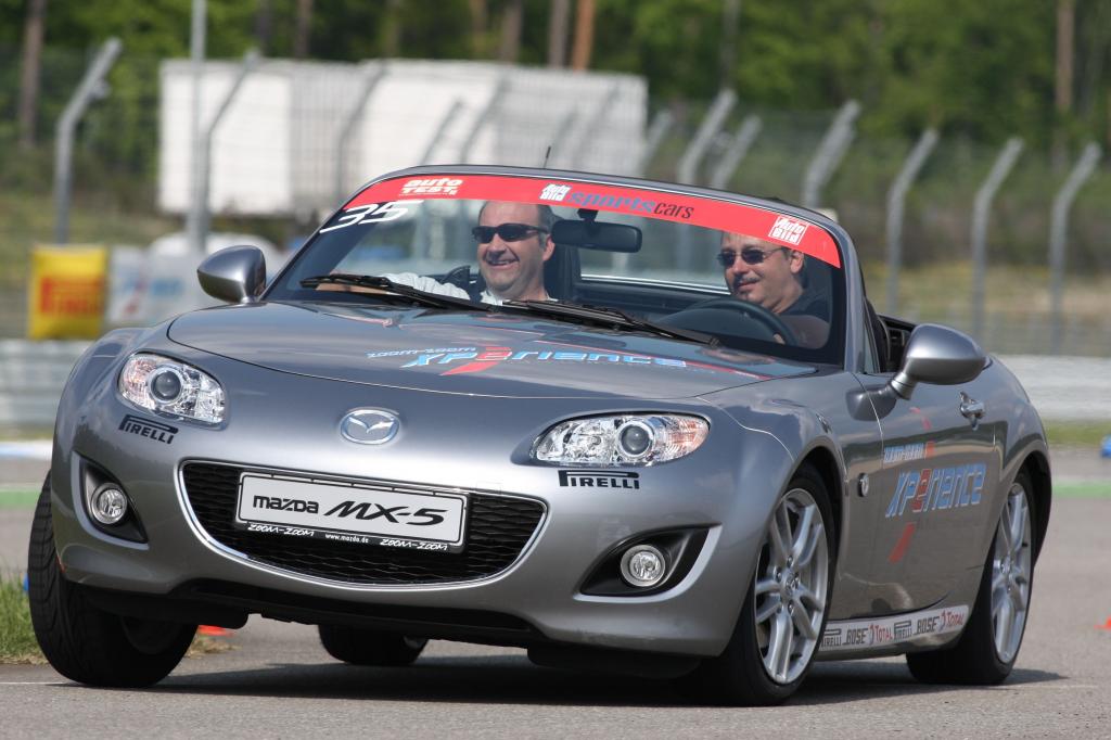 Mazda startet die „MX-5 Challenge“.