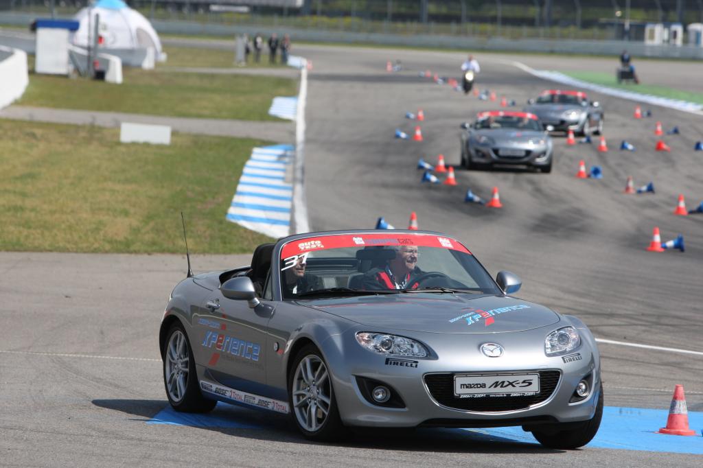 Mazda startet die „MX-5 Challenge“.