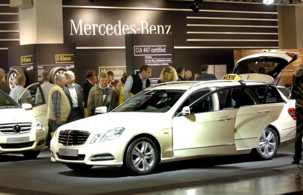 Mercedes-Benz E-Klasse zum Taxi des Jahres gekürt