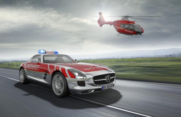 Mercedes-Benz zeigt SLS AMG für den Notarzt