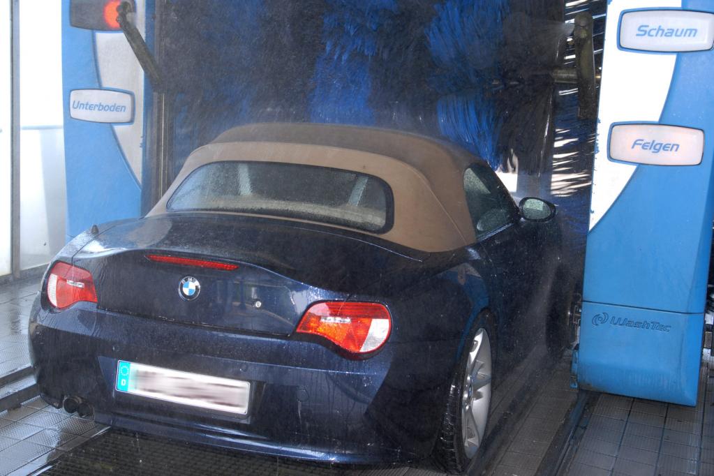 Mit dem Cabrio in die Waschanlage 