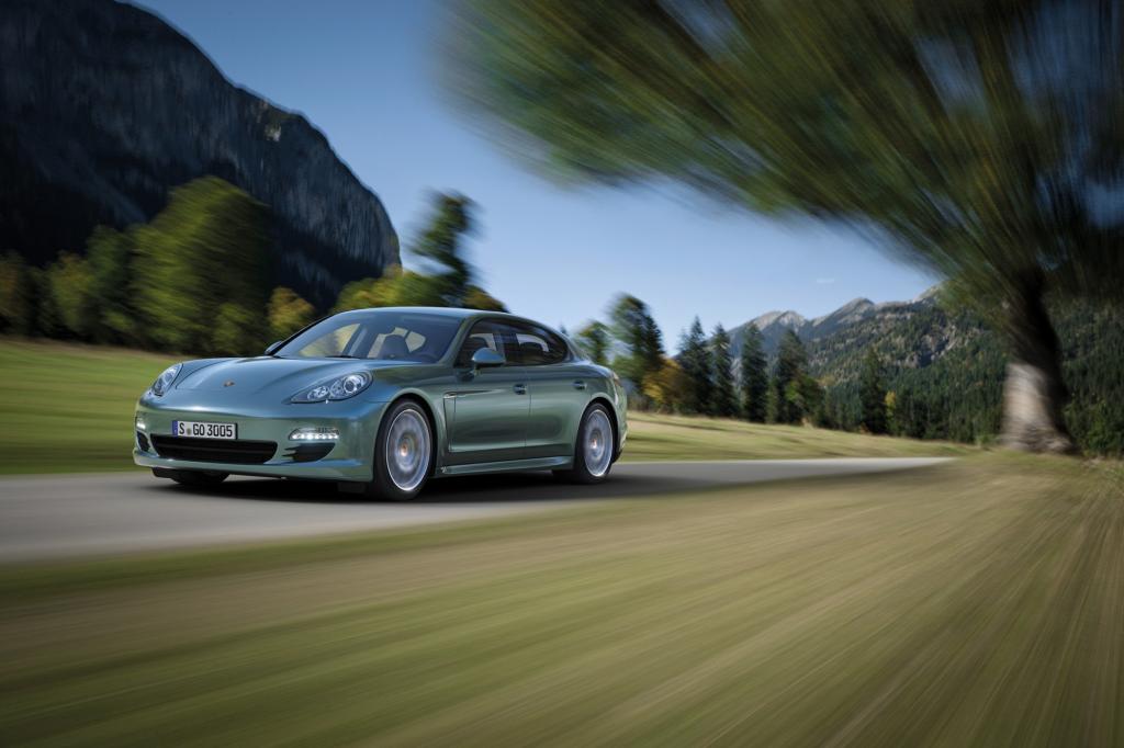 Nach dem Cayenne fährt nun auch der Panamera mit Dieselmotor vor
