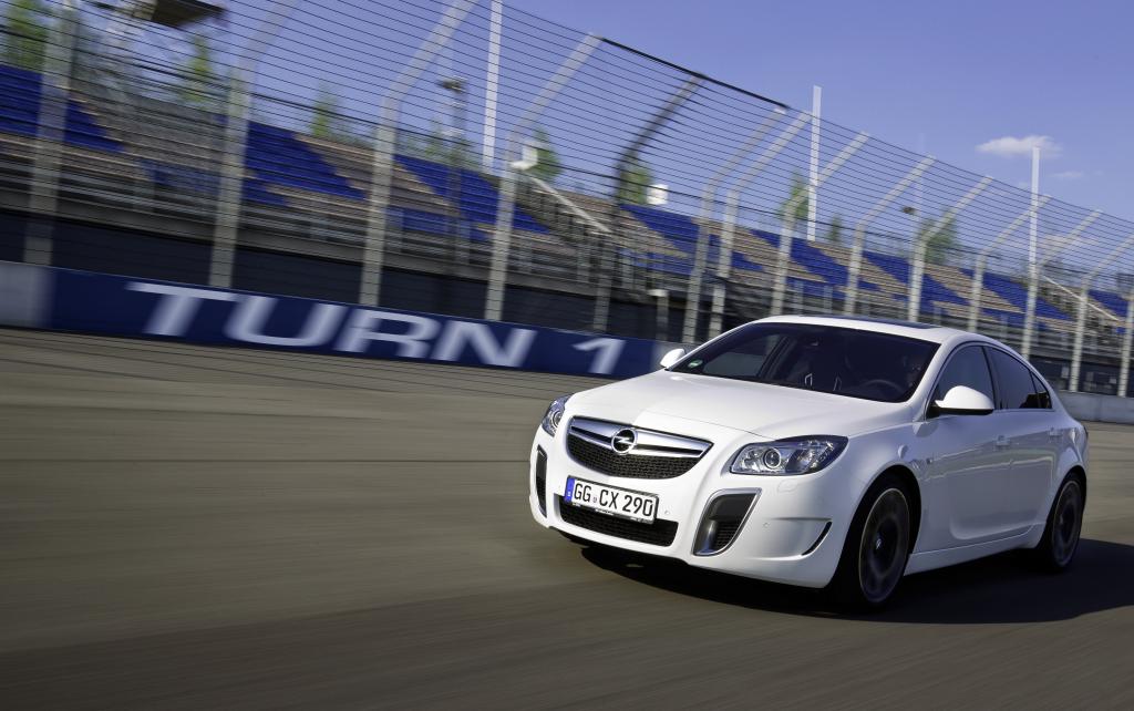 Opel Insignia OPC „Unlimited“.